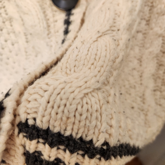 Talor Swift Original Folklore Cardigan. XL 2XL - Picture 9 of 10